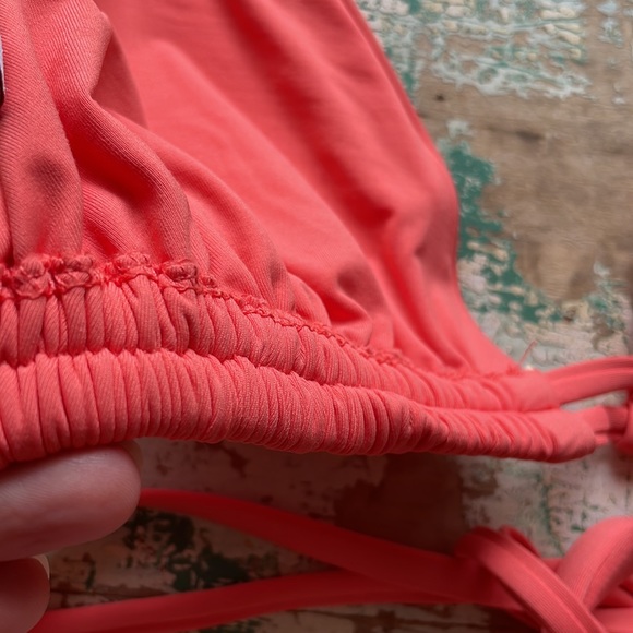 BECCA PEACH BIKINI HALTER TOP D CUP LARGE - Picture 7 of 12